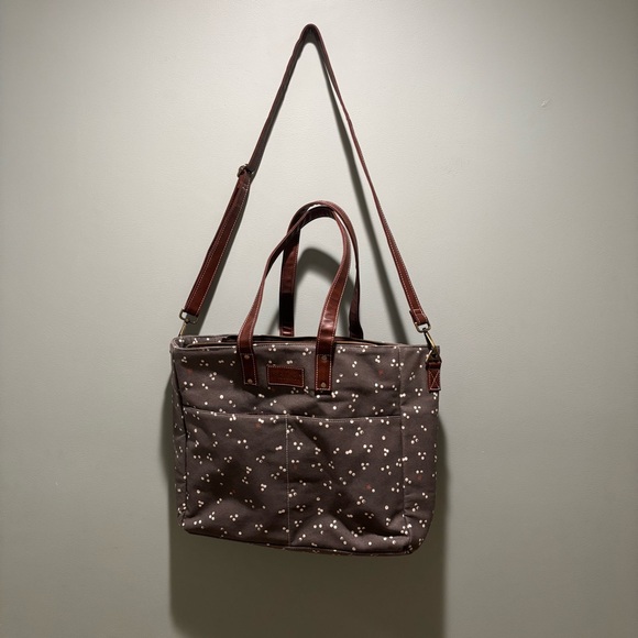 MAIKA Essentials Tote - Nochi - Picture 1 of 8